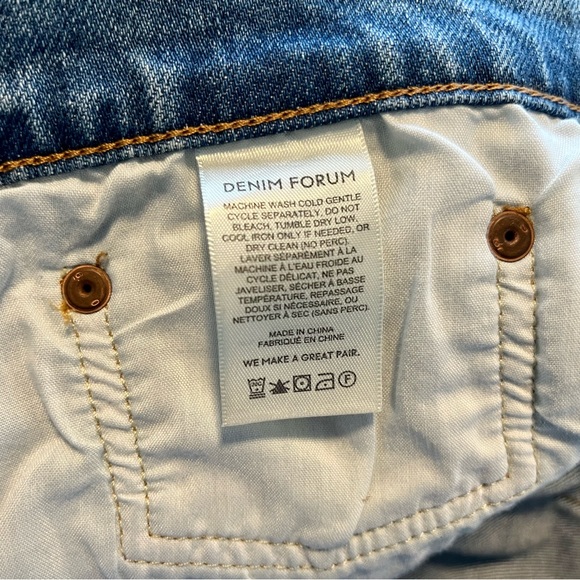 Denim ForumThe Arlo High Rise Straight 28L - Picture 11 of 12